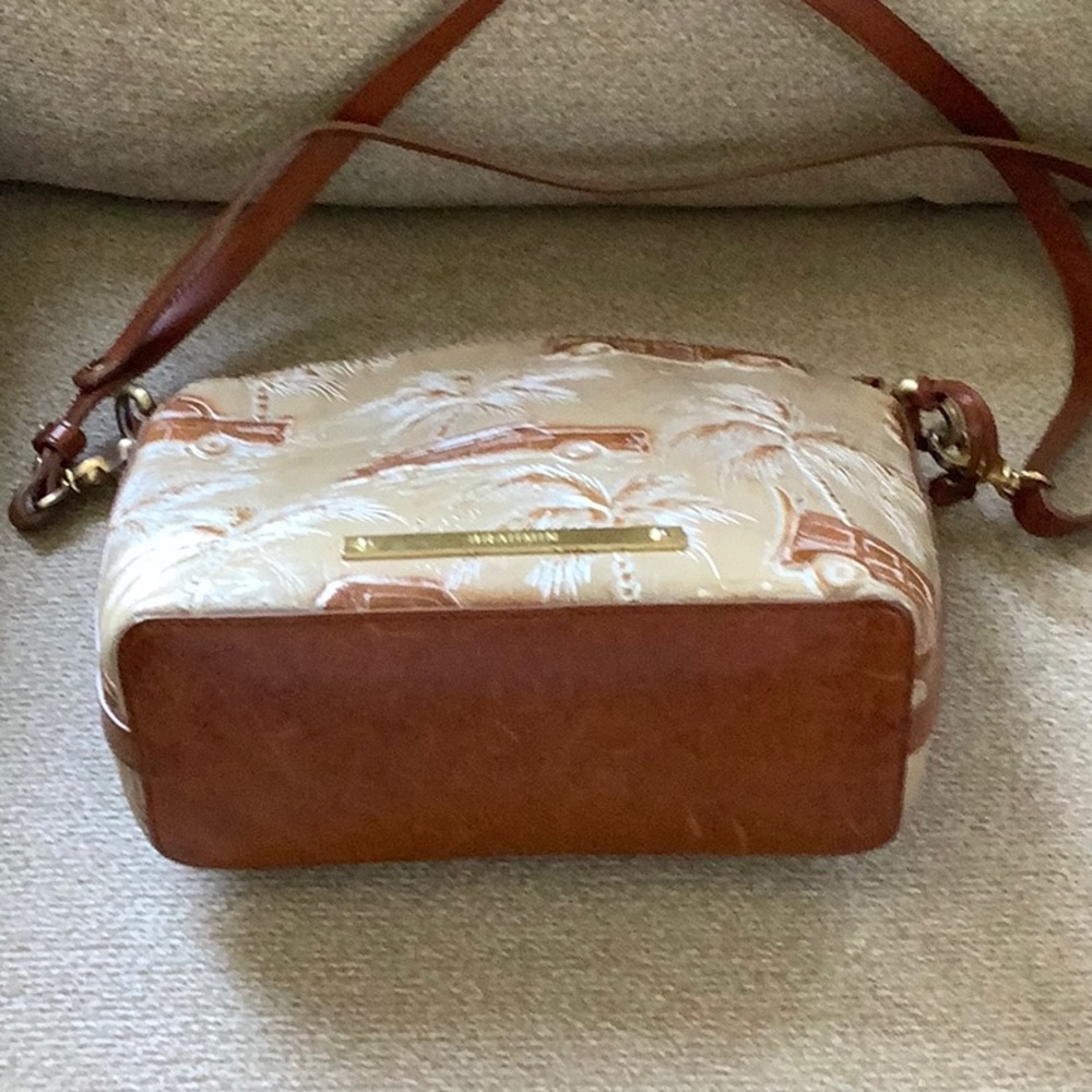 Brahmin leather cars bag